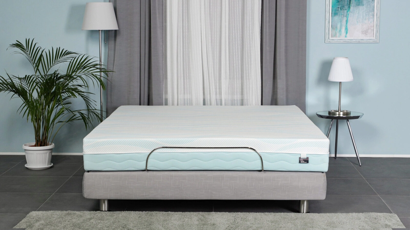 Матрас Ergo Adaptive Hard + Чехол Protect-a-Bed Terry - 3 - большое изображение